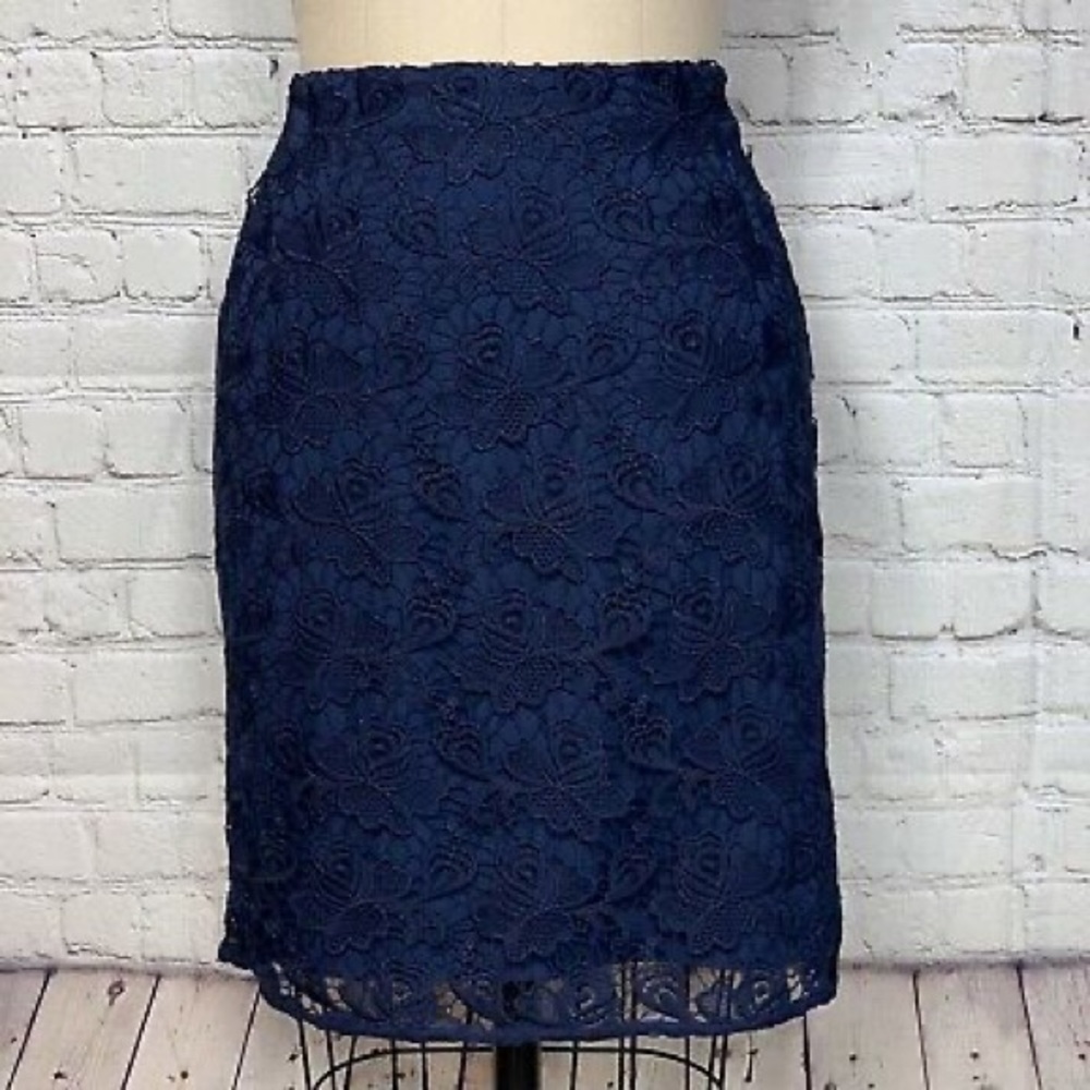 Banana Republic Navy Lace Skirt NWOT